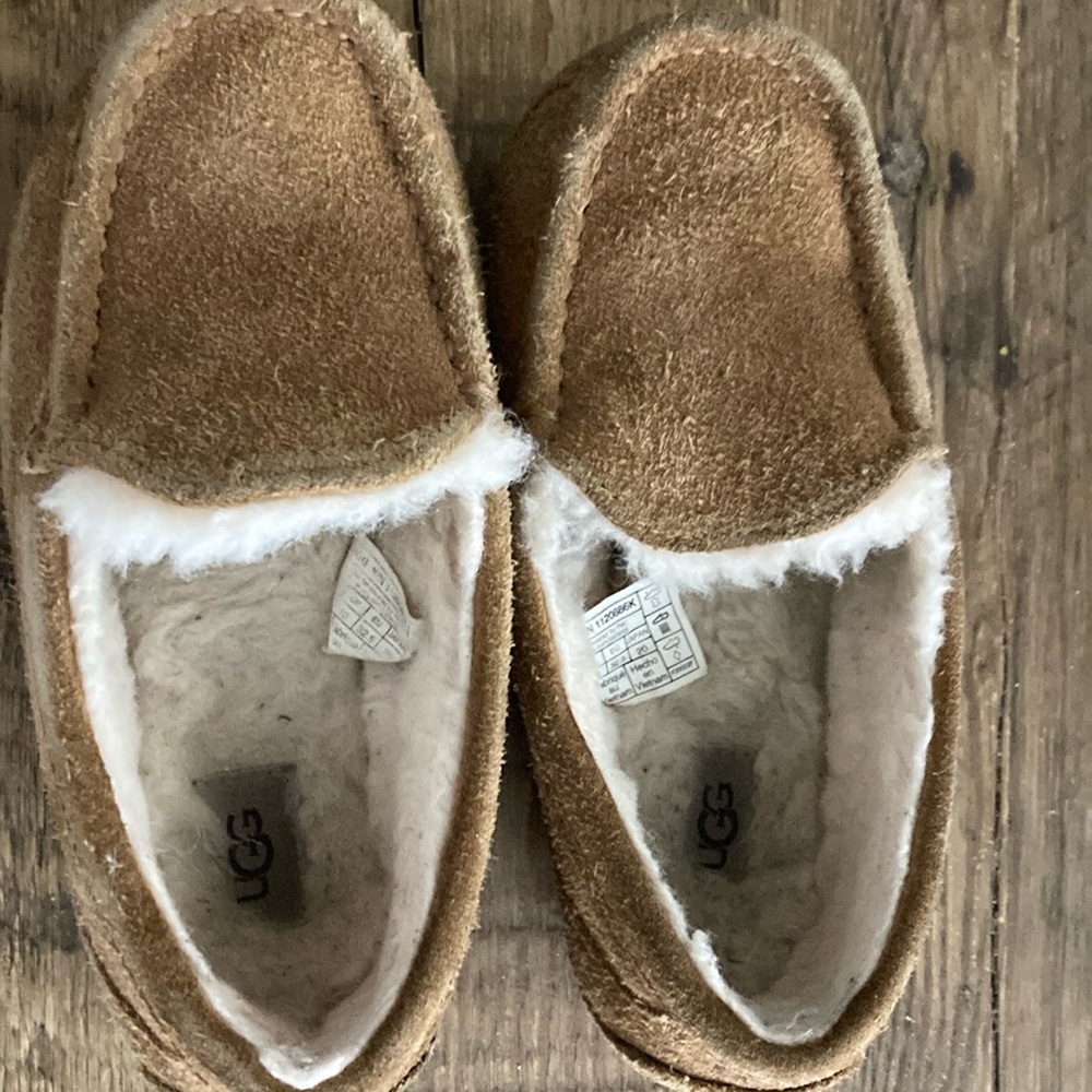 Ugg Slippers